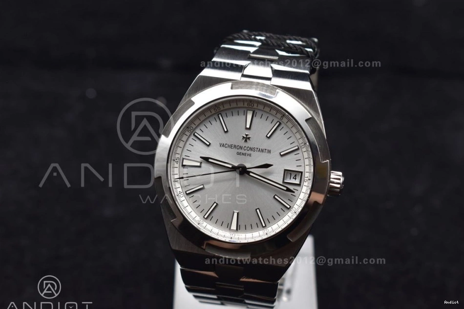Silver 4500V Best Overseas Dial 924 SS 1:1 ZF TravelReady SS on Bracelet Edition A 0704